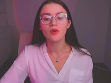 ketrin_pirsss latina cam