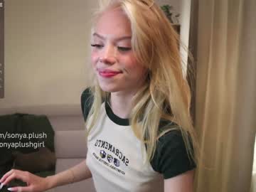 latina cam girl sonyaplush image #1932817