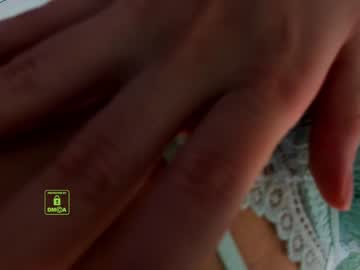 latina cam girl demurelixir image #3922621