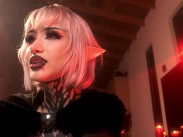 latina cam girl goth_dolll image #4148428