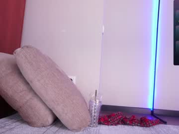 latina cam girl k_kimikooo image #4413818
