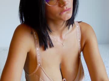 latina cam girl letiziafulkers1 image #2294468
