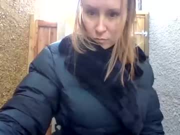latina cam girl eatmypie69 image #3911457