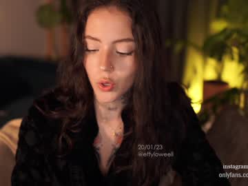 latina cam girl effyloweell image #2362056