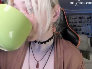 latina cam girl sexyalice1997 image #1869912