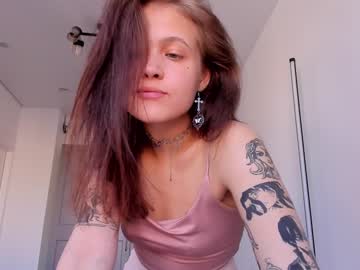 latina cam girl adriana_hill image #1414629