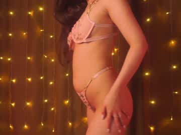 latina cam girl helenmoors image #3089606