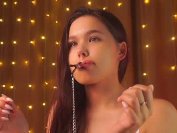 latina cam girl helenmoors image #3070567