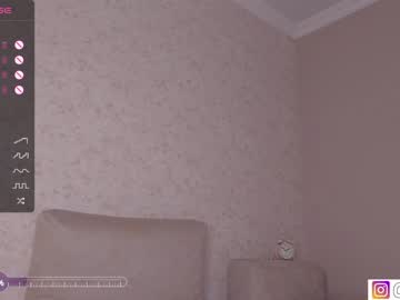 latina cam girl bzzzme image #3847347