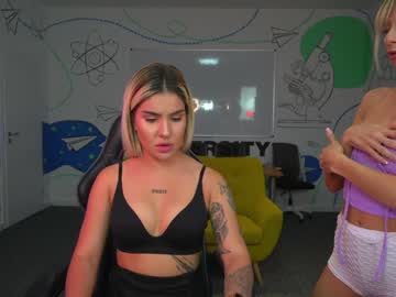 latina cam couple kira0541 image #1539636