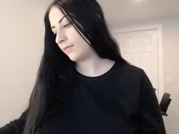 latina cam girl xemilydusk image #3347534
