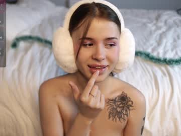 latina cam girl centaurihadar image #3971289