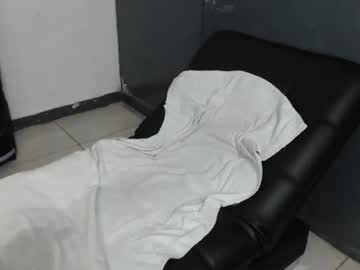 latina cam couple danyxxx2013 image #2710276