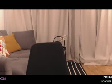 latina cam girl lucieoude_ image #220395