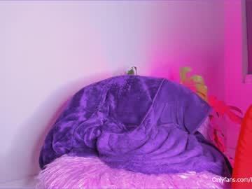 latina cam girl luna_luuvz image #2401526