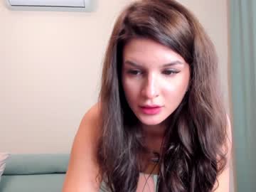 latina cam girl elaanna image #1856674