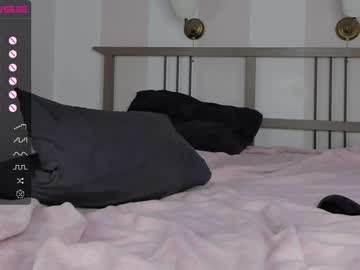 latina cam girl poisonn_girl image #3228600