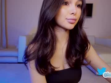 latina cam girl hollyextra image #2303674