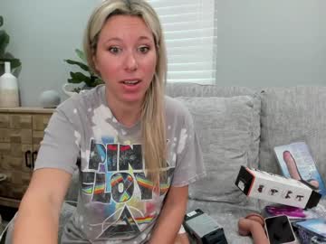 latina cam girl texas_blonde image #1921392