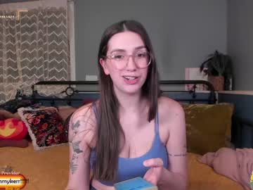 latina cam girl daydreamur_gurl image #4300282