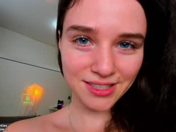 latina cam girl demurelixir image #4257246