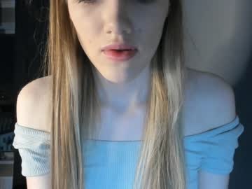 latina cam girl littlesweet_alice image #2485216