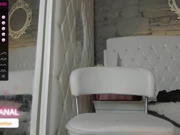 latina cam girl royalsquirt_ image #2844514