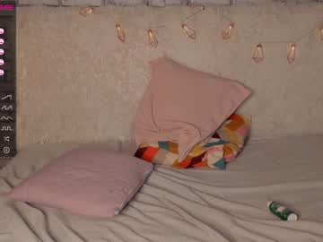 latina cam girl brendiekira image #995279