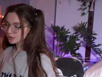latina cam girl _deepthroatgalactica image #2045472