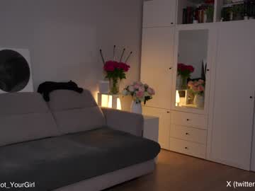 latina cam girl _blackbee_ image #3299937
