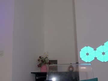latina cam girl hotfallingdevil image #1782606