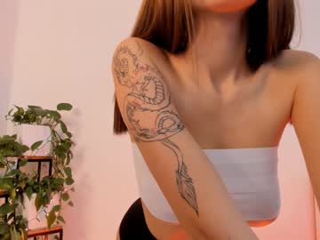 latina cam girl elizabeth__gray image #2350269