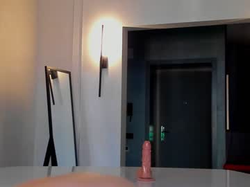 latina cam girl angella_kleee image #3617877