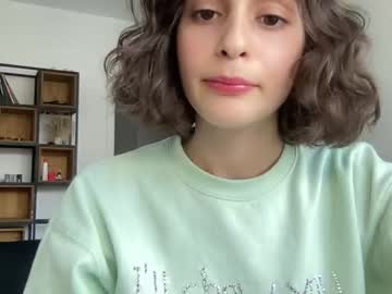 latina cam girl wonderland_stia image #3657279