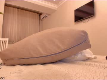 latina cam girl elikacutee image #698150