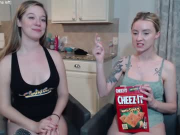 latina cam girl laceycoffeegirl image #359545
