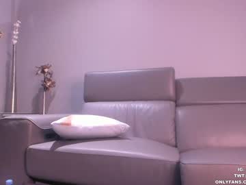 latina cam girl clara_chan image #1087218