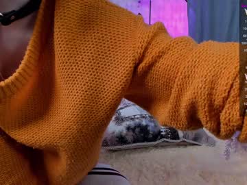 latina cam girl lika_moon image #2113966