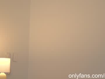 latina cam girl naughtysammx image #4275507