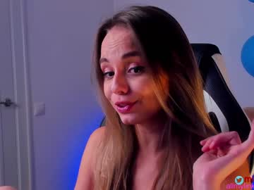 latina cam girl misss_vikki image #1888090
