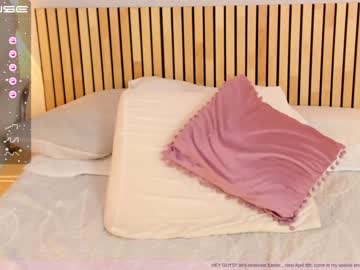 latina cam girl little_effy18 image #2713922