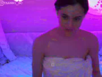 latina cam girl taanni_bc image #2748322