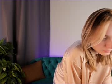 latina cam girl bryrecutee image #2998300