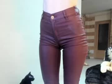 latina cam girl sofiaandwonderland image #2724280