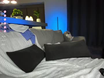latina cam girl mysat image #2537660
