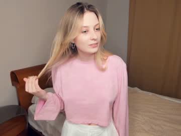 latina cam girl wildagoffin image #4444374