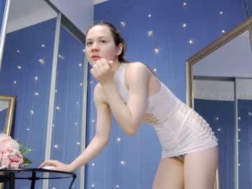 latina cam girl kriskras__ image #4030807