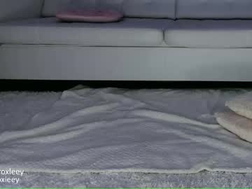 latina cam girl roxy_blue_eyed_ image #408223