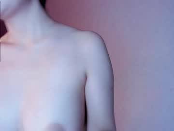 latina cam girl u_needed_me_ image #1610307