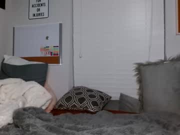 latina cam girl lilruchi image #2000596